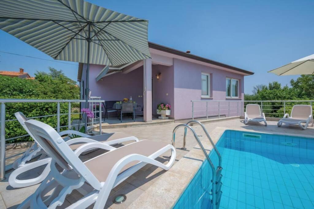 Adorable Holiday House Lilla-With Pool-Near Old Town Labin Labin  Exterior photo